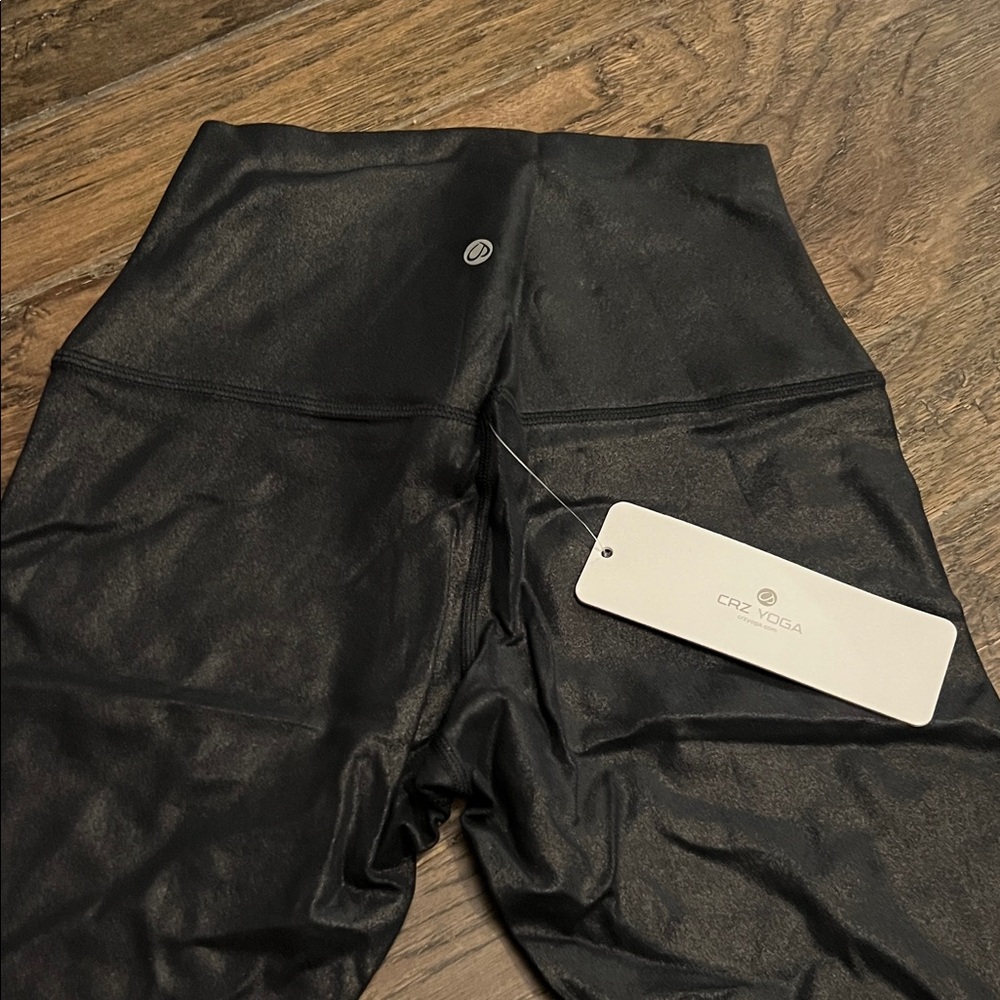 CRZ YOGA Shine Black Leggings - size xs